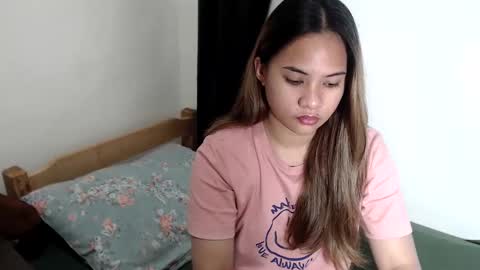 Axel online show from 12.23.25