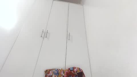 lovelyasian_babe online show from 01.27.25