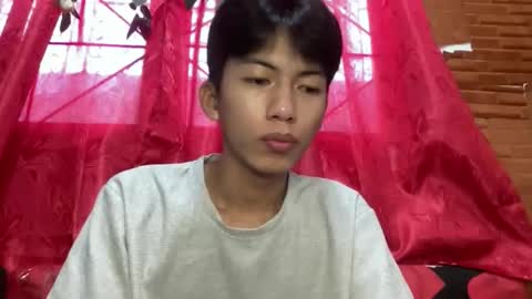 Snapshot of lovelyboy_jm chatting on 05.11.26 lovelyboy_jm online show from 05.11.26