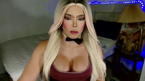 LOVELY CAREL 777 online show from 12.02.25