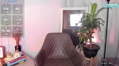 Valerie online show from 10.30.25