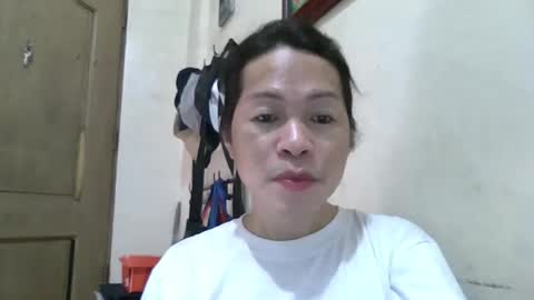 lovelykimts32 online show from 09.29.25