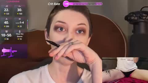 Snapshot of lovelylittlelucyy chatting on 03.12.25 lovelylittlelucyy online show from 03.12.25