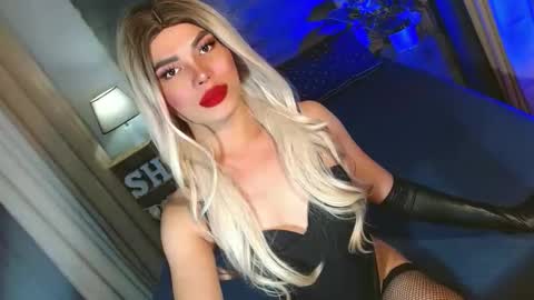 Snapshot of lovelymiss_shyna11 chatting on 01.15.26 lovelymiss_shyna11 online show from 01.15.26