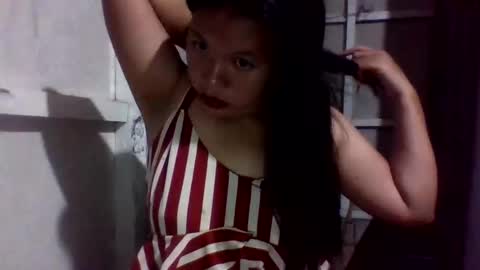 lovelymocha27s online show from 10.13.25