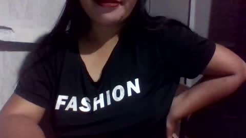 lovelymocha27s online show from 11.16.25