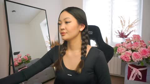 kim online show from 01.14.25