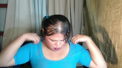 Snapshot of lovelypinaychubsx chatting on 01.23.25 lovely online show from 01.23.25