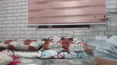 Angelquey online show from 01.16.25