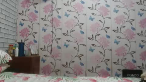 Angelquey online show from 02.22.25