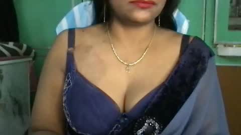 Snapshot of lovelyrose36 chatting on 05.23.26 lovelyrose36 online show from 05.23.26