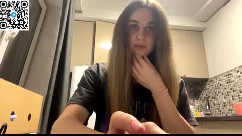 Snapshot of lovelysilk_63 chatting on 06.21.26 ELA online show from 06.21.26