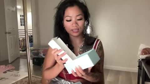 Snapshot of lovelyxmacii chatting on 06.17.26 lovelyxmacii online show from 06.17.26