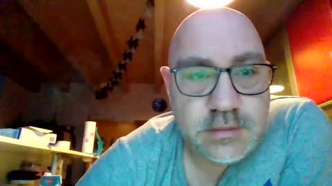 lover010983 online show from 03.11.25