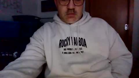 lover010983 online show from 01.12.26