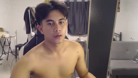 loverboyph04 online show from 09.14.25