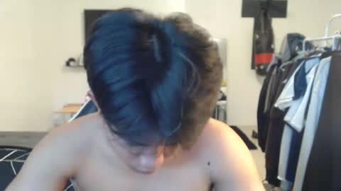 loverboyph04 online show from 11.22.25