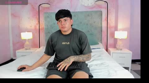 loverebels_ online show from 11.07.25