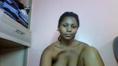 Snapshot of lovergal257 chatting on 05.11.26 lovergal257 online show from 05.11.26