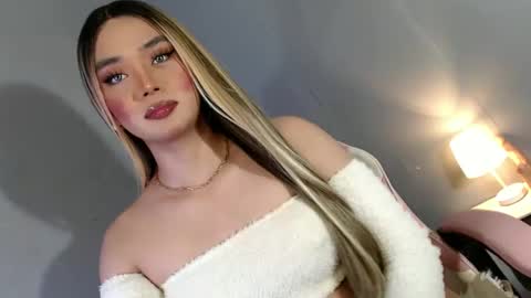 lovers moon22 online show from 12.06.24