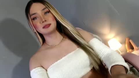 lovers moon22 online show from 12.13.24