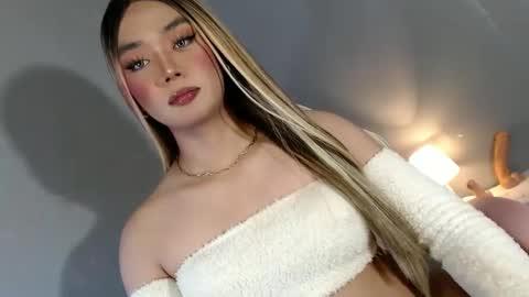 lovers moon22 online show from 01.21.25