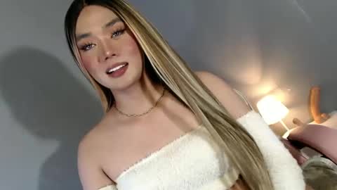 lovers moon22 online show from 01.23.25