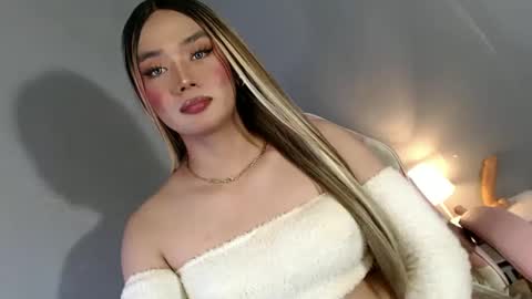 lovers moon22 online show from 01.27.25