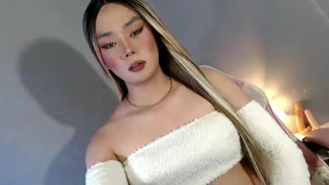 lovers moon22 online show from 02.10.25