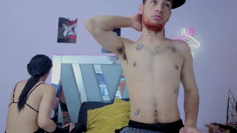 sofia and bryan online show from 10.17.25