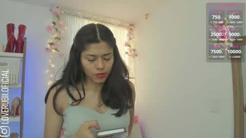 loverubii online show from 01.18.25