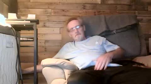 Snapshot of lovesex6565 chatting on 04.19.26 just here to have fun and cum online show from 04.19.26