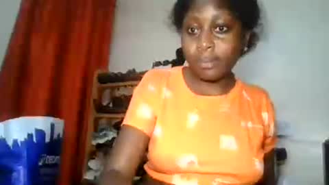Snapshot of lovespell_xx chatting on 07.15.26 lovey online show from 07.15.26