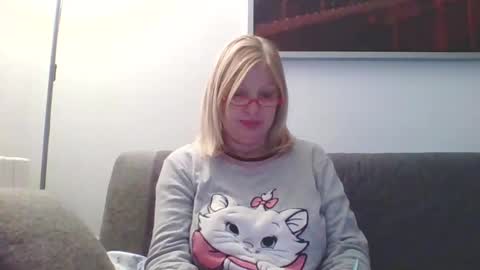 Marlyn online show from 01.06.25