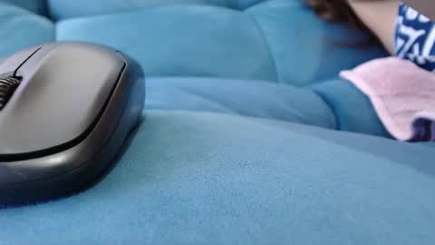 cutelucy 3 online show from 02.16.25