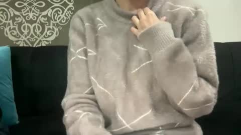 lovevibes5 online show from 11.28.25