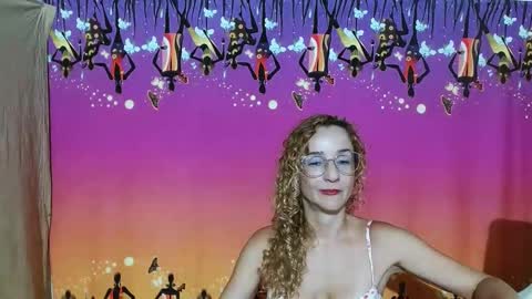 Snapshot of loving__lily chatting on 10.25.25 loving online show from 10.25.25