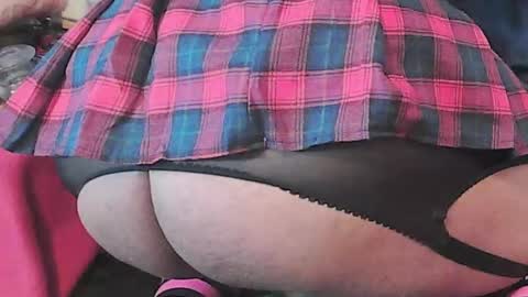 Snapshot of ltlstuborn chatting on 10.03.25 Delany online show from 10.03.25