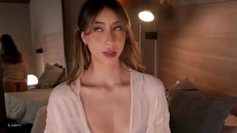 Snapshot of lua_ferch_ chatting on 07.22.26 ---Goys incredible photographs online show from 07.22.26