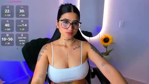 Luana online show from 12.16.25