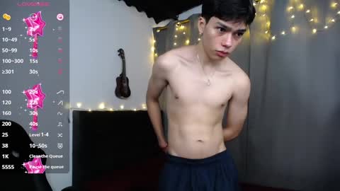 Snapshot of luandy_ chatting on 01.06.25 lUAN online show from 01.06.25