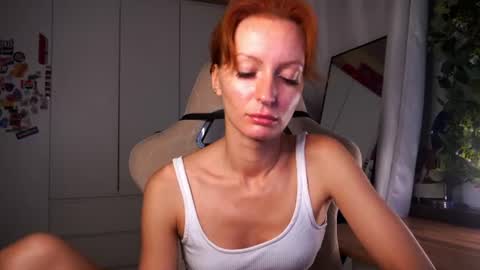 Snapshot of lubafox chatting on 06.30.26 Luba online show from 06.30.26