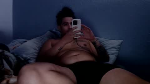 Snapshot of luca_noir23 chatting on 06.01.26 luca_noir23 online show from 06.01.26