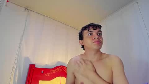 Snapshot of lucaas_king chatting on 09.19.25 Lukas online show from 09.19.25