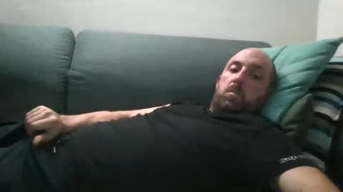 Snapshot of lucabeech88 chatting on 10.09.25 Luca online show from 10.09.25