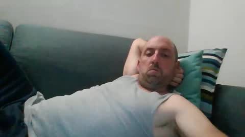 Snapshot of lucabeech88 chatting on 10.24.25 Luca online show from 10.24.25