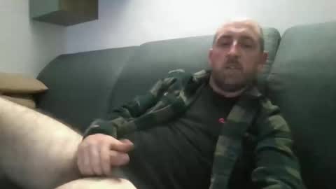 Snapshot of lucabeech88 chatting on 10.26.25 Luca online show from 10.26.25