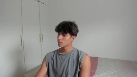 Snapshot of lucacosta19 chatting on 06.04.26 lucacosta19 online show from 06.04.26