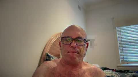 Snapshot of lucas10004 chatting on 02.23.25 lucas10004 online show from 02.23.25