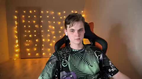 Snapshot of lucas_dany chatting on 01.17.25 Lucas Gill online show from 01.17.25